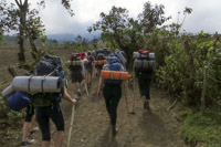 let's start the hike up Acatenango - this time not only 3 persons...