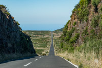 the only straight road on Madeira on the plateau of Paul da Serra